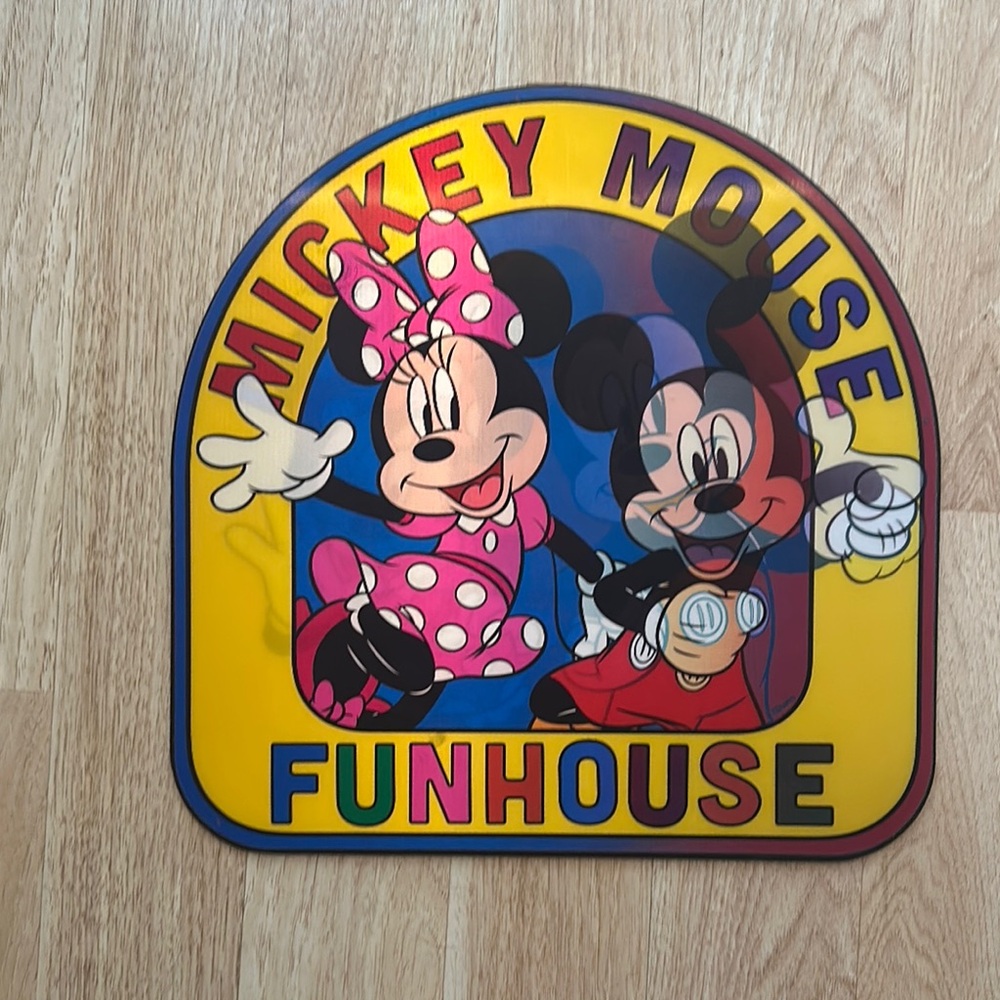 Disney Mickey Mouse & Minnie Mouse Funhouse 3D Lenticular Wall Sign